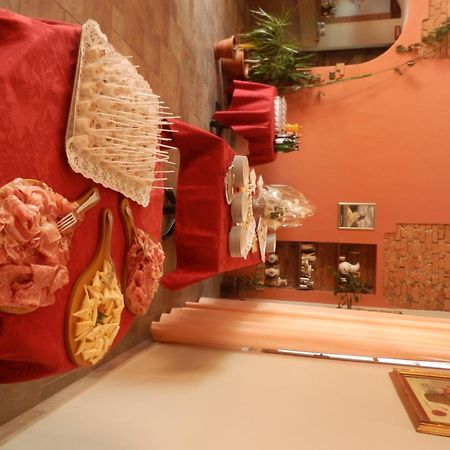 Albergo Ristorante Monterosa Ameno Zewnętrze zdjęcie