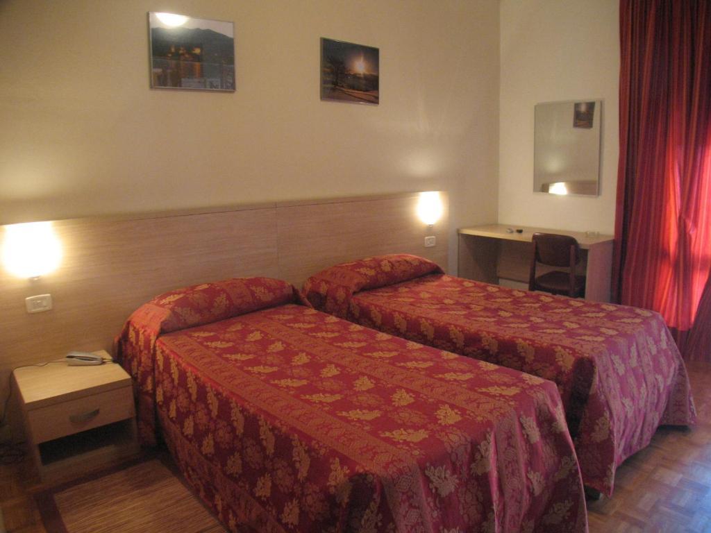 Albergo Ristorante Monterosa Ameno Pokój zdjęcie